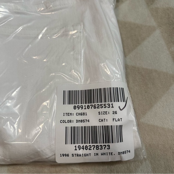 J crew Slim straight jean white - Picture 5 of 5